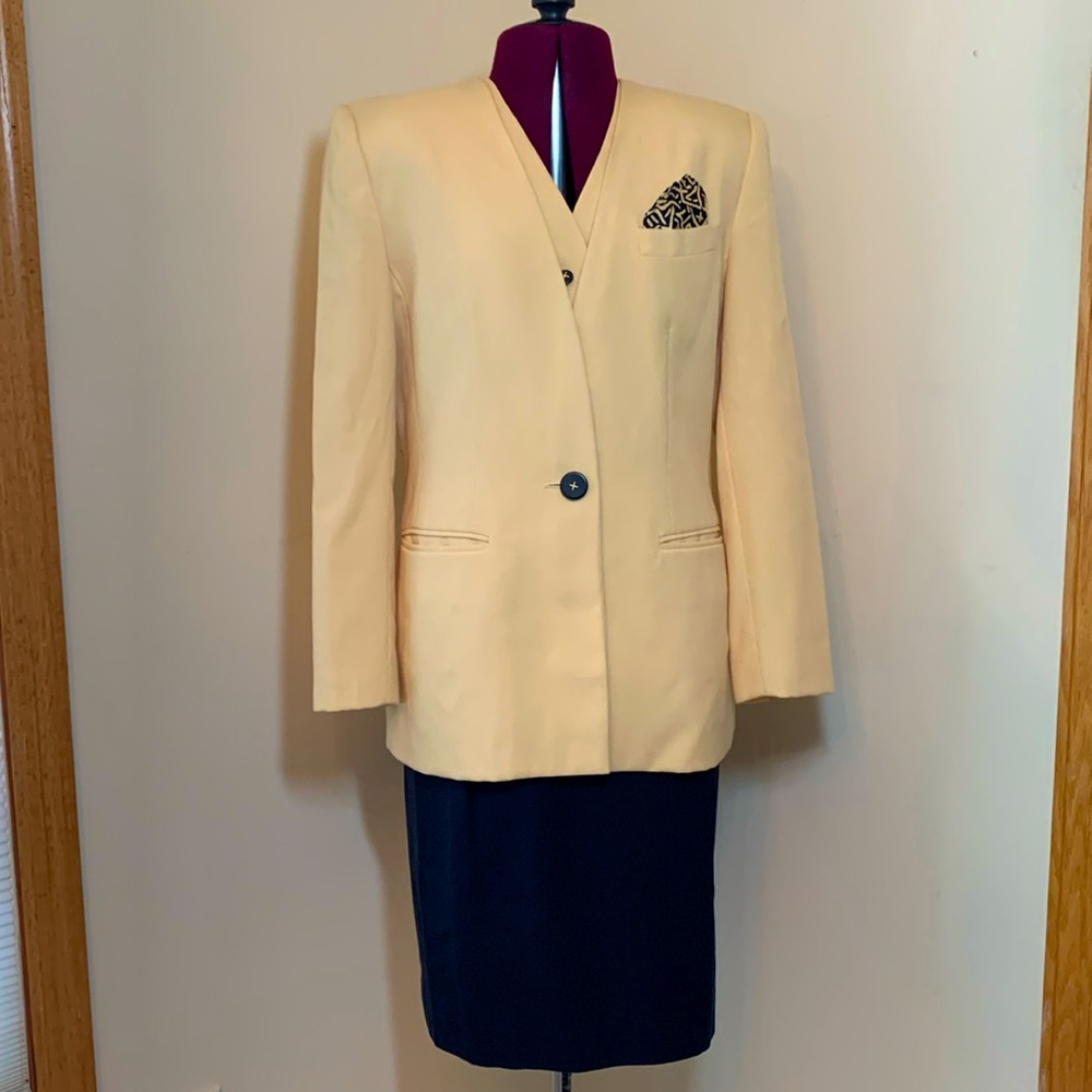 Vintage women’s suit set